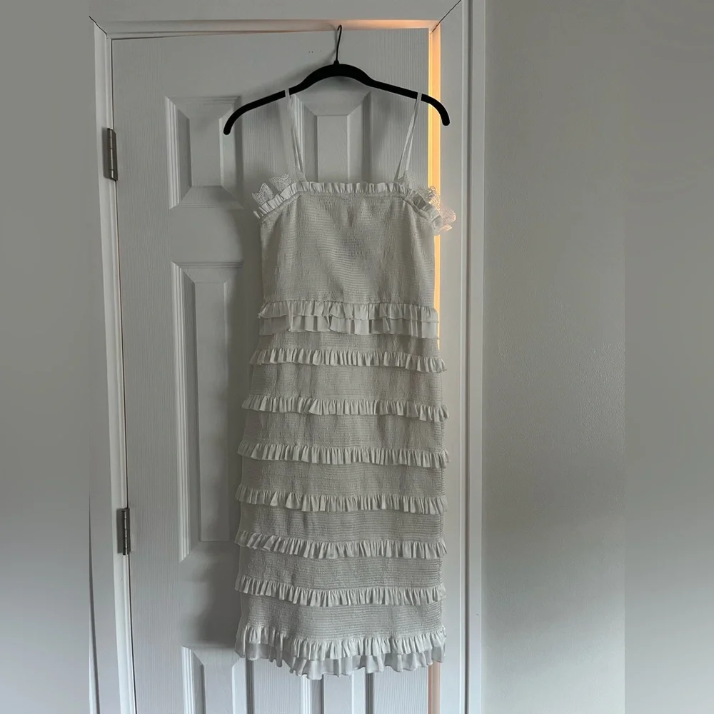 Vince Camuto Ivory Ruffled Midi Dress - Picture 2 of 4
